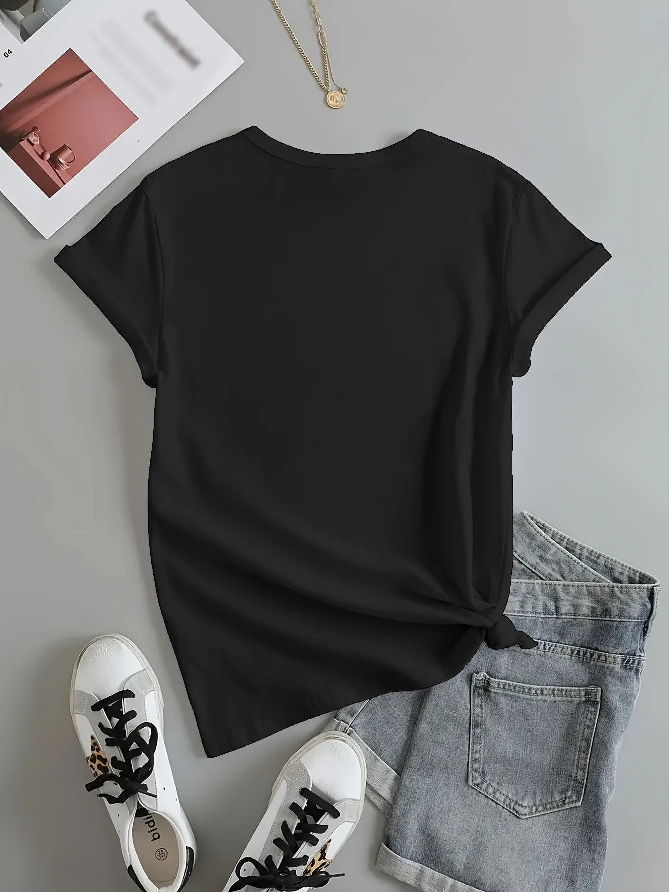 Cute Bear Print T-shirt Short Sleeve Crew Neck Casual Top For Summer & Spring Women's Clothing T