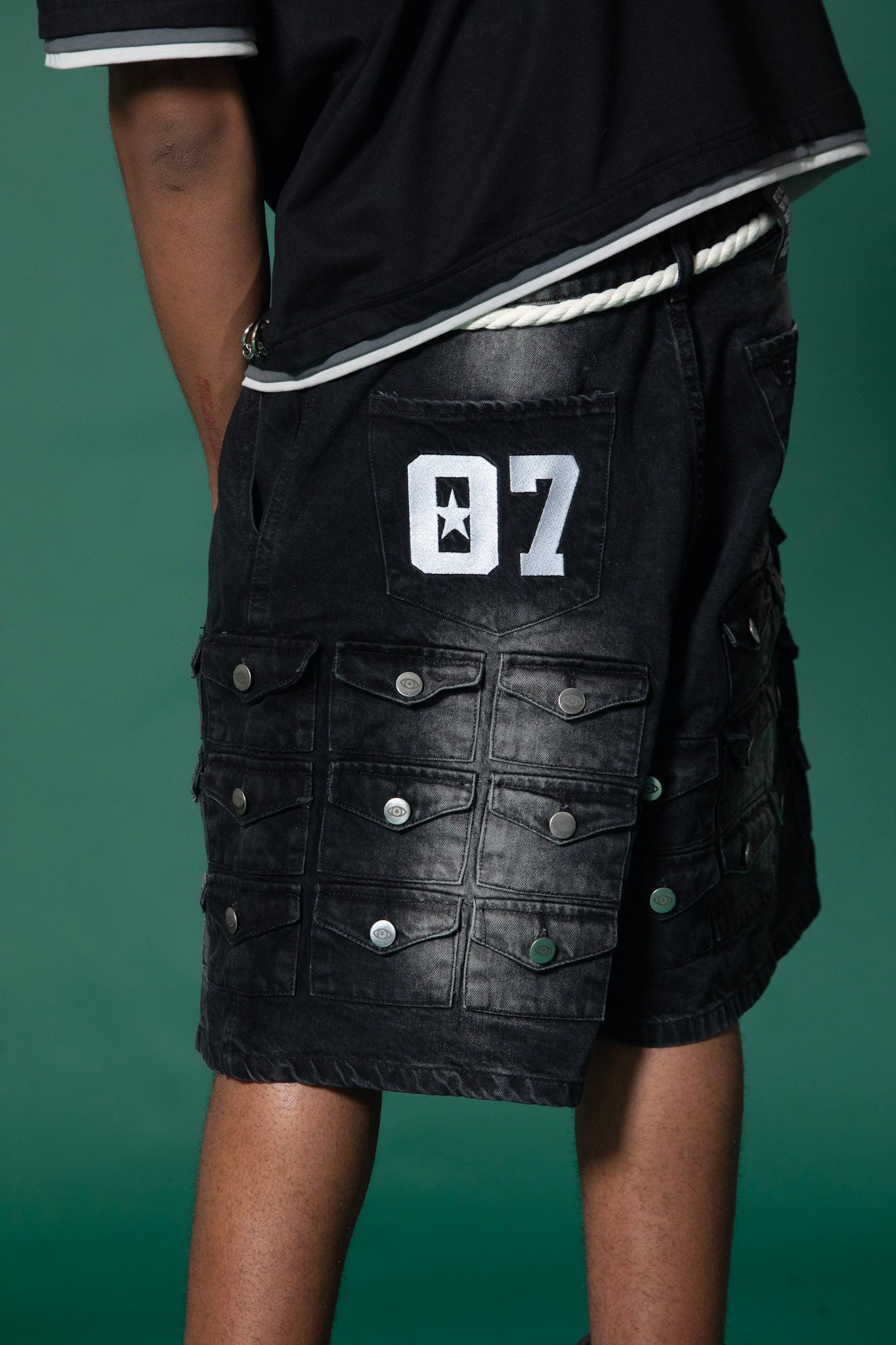 07/15 CARGOS (BLACK)