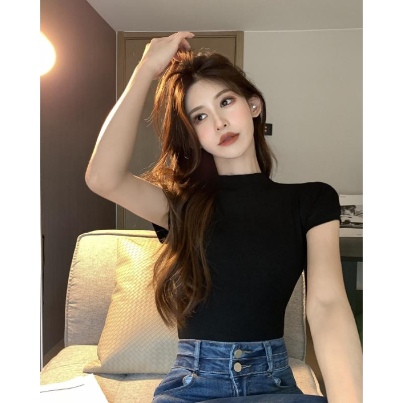 Korean Fashion Basic Crop Top Lady Short Sleeve Crewneck Skinny T-shirt Summer Tee for Women Vintage