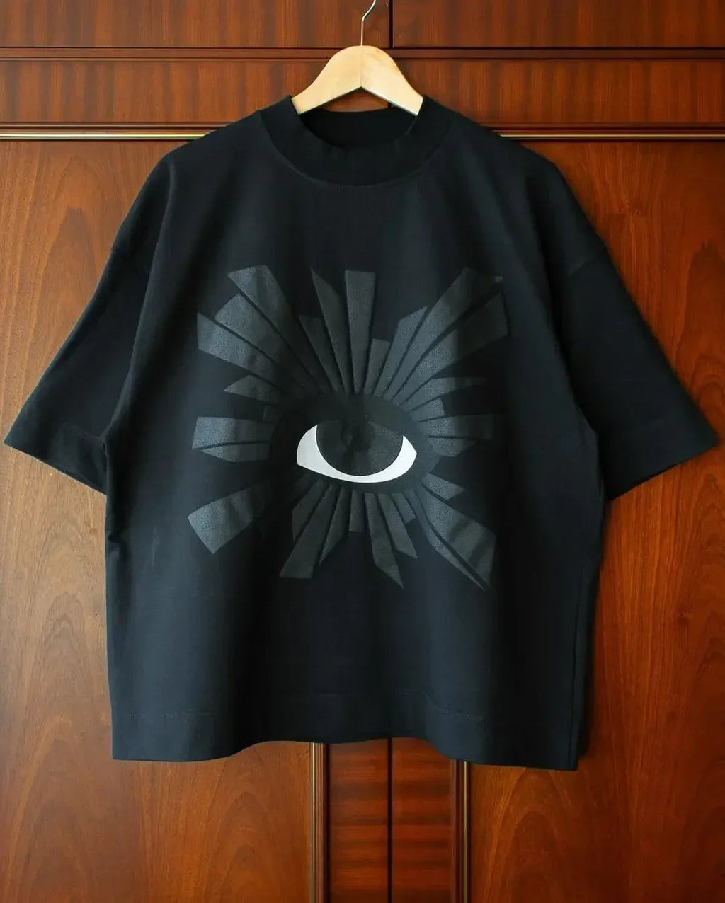 Sports Shirt Y2K Hip Hop Spirit T shirt Men Harajuku Street Eye Printed Super T shirt New Skateboard Casual Short