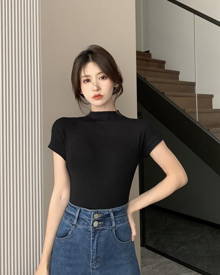 Korean Fashion Basic Crop Top Lady Short Sleeve Crewneck Skinny T-shirt Summer Tee for Women Vintage